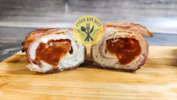 Куриные шашлычки в духовке на шпажках с беконом: шаг 4