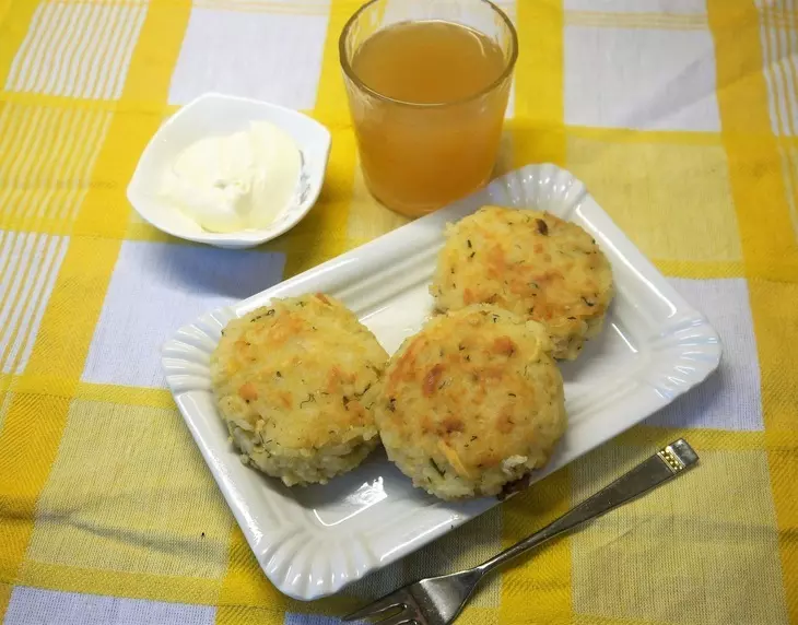 Рисовые котлетки с курицей: шаг 4