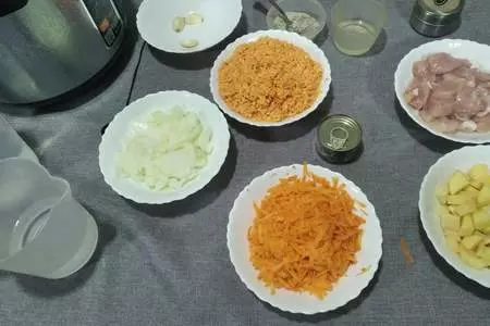 Суп-пюре из чечевицы с курицей в мультиварке: шаг 2