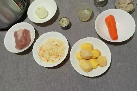 Щи из квашенной капусты: шаг 1