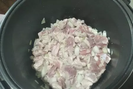Свинина с грибами: шаг 3