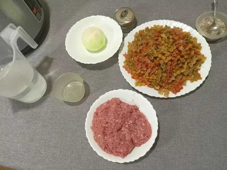 Макароны по-флотски  в мультиварке: шаг 1