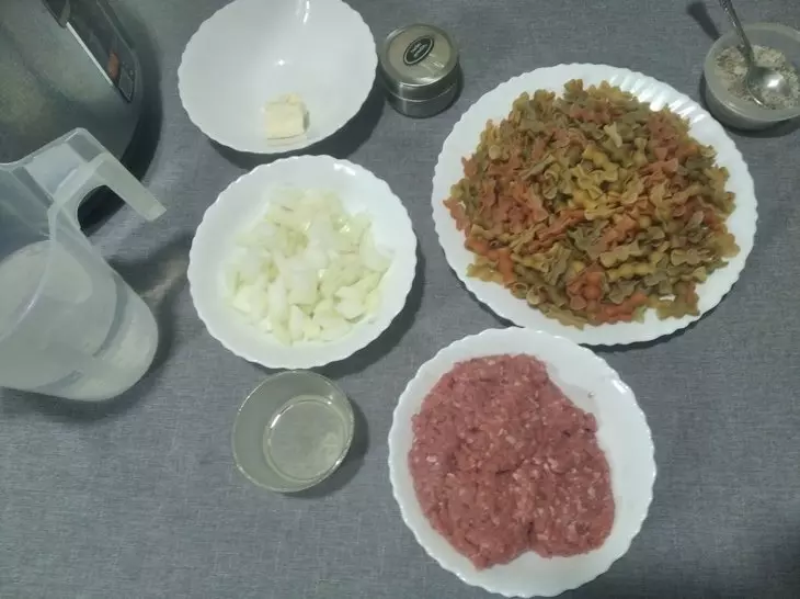 Макароны по-флотски  в мультиварке: шаг 2