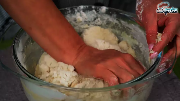 Сибирские пельмени из заварного теста с мясным фаршем: шаг 3