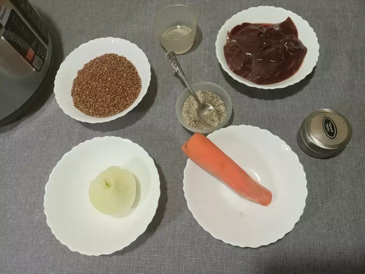Гречка с печенью в мультиварке: шаг 1