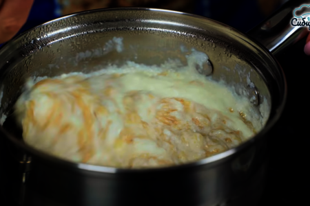 Слоеный торт «наполеон» со сливочным и банановым кремом: шаг 5