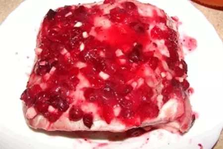 Мясо, запечённое с клюквой: шаг 2