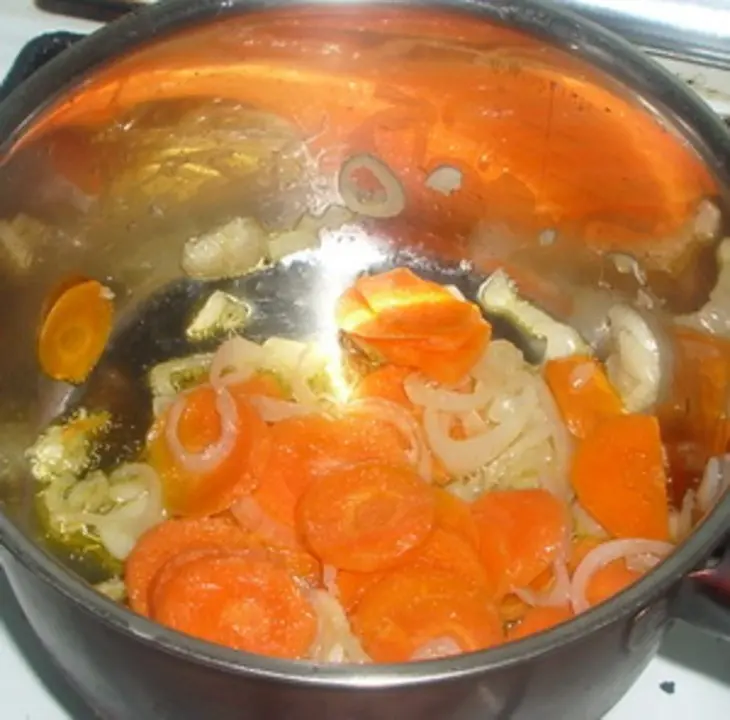 Суп из тыквы с грецкими орехами: шаг 4