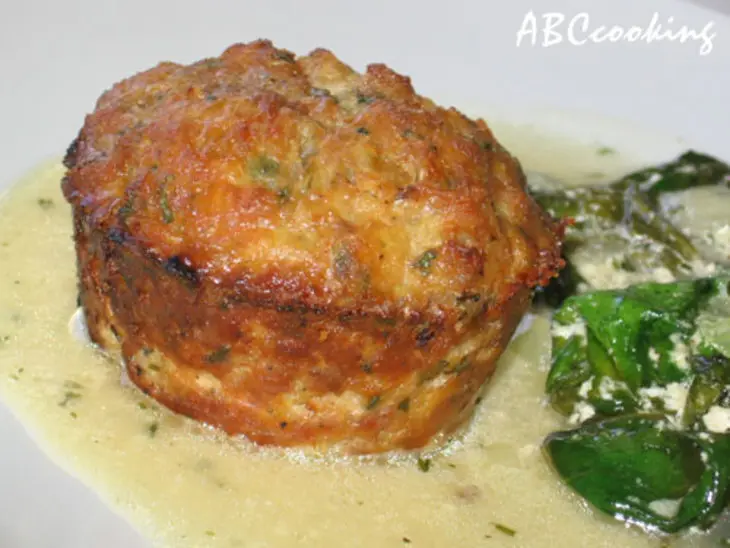 Мясные маффины с огуречной начинкой: шаг 7