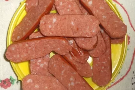 Пицца с колбасками и оливками: шаг 6