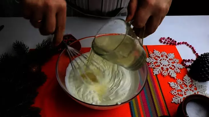 Закусочный печеночный торт: шаг 4