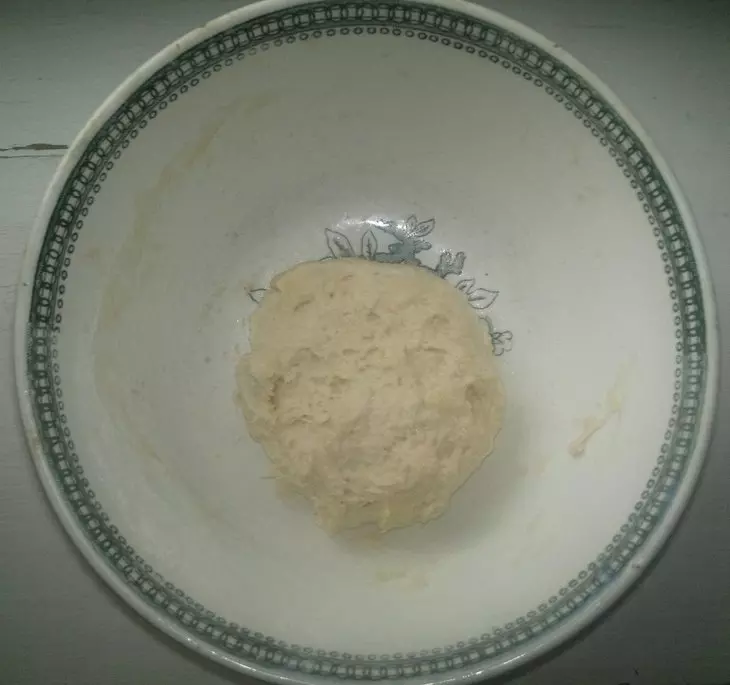 Белая пицца с овощами и плавленым сыром: шаг 5