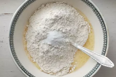 Пицца с тунцом: шаг 3