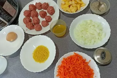 Кудрявый суп с фрикадельками: шаг 2