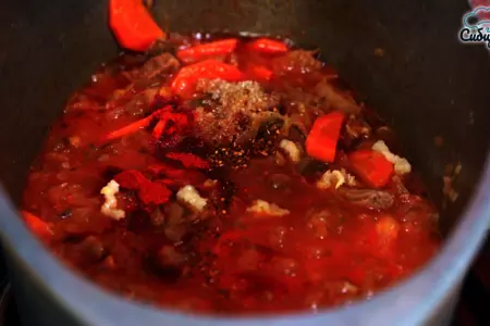 Азу с говядиной и картофелем с солеными огурцами по-татарски: шаг 6