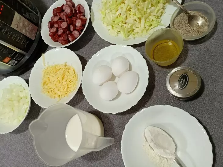 Капустная запеканка с копченостями: шаг 2