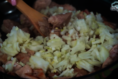 Жаркое с мясом и картофелем со специями по-сибирски: шаг 2