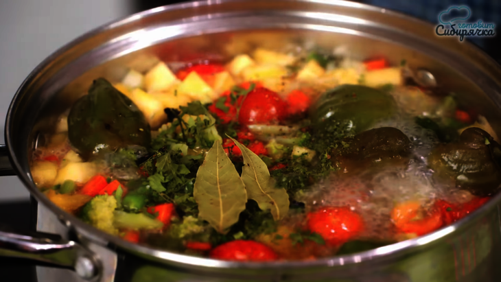 Густой овощной суп с мясом говядины и свинины: шаг 6