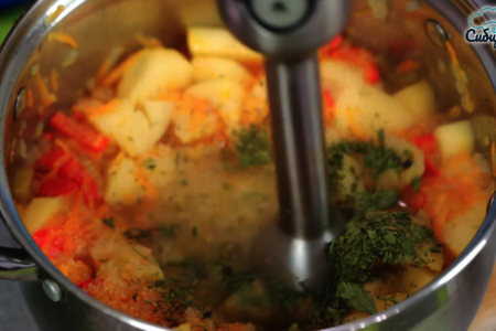 Картофельный суп-пюре со сливками и гренками: шаг 6