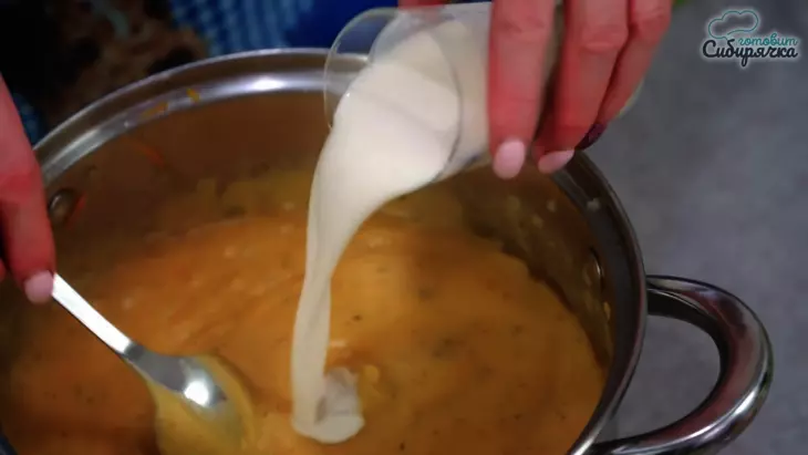 Картофельный суп-пюре со сливками и гренками: шаг 7
