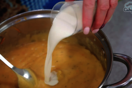 Картофельный суп-пюре со сливками и гренками: шаг 7