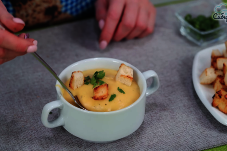 Картофельный суп-пюре со сливками и гренками: шаг 8