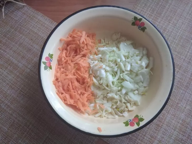 Винегрет с быстро маринованной капустой #постныйстол: шаг 1