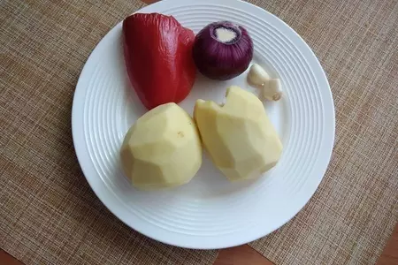 Картофель запечённый в сухарях #постныйстол: шаг 1