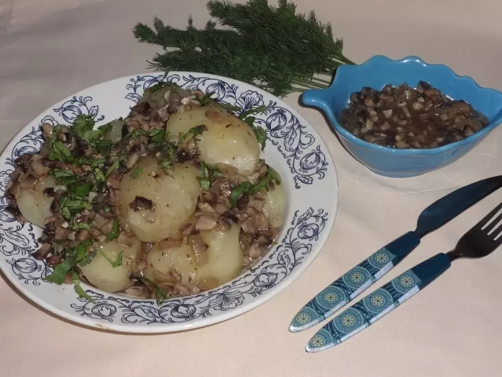 Картофель с грибным соусом #постныйстол: шаг 9