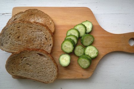 Бутерброды с авокадо и огурцом #постныйстол: шаг 5