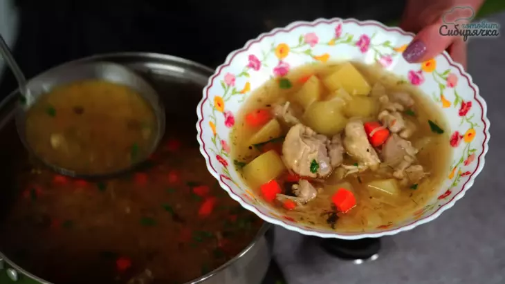 Диетический куриный суп с вермишелью и картофелем: шаг 8