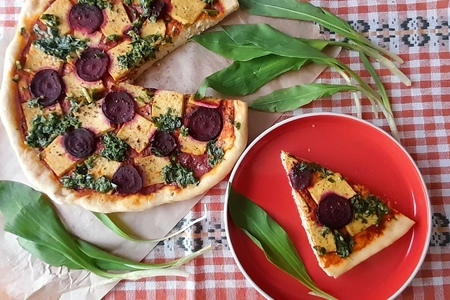 Пицца с тофу, свёклой и соусом из черемши #постныйстол: шаг 15