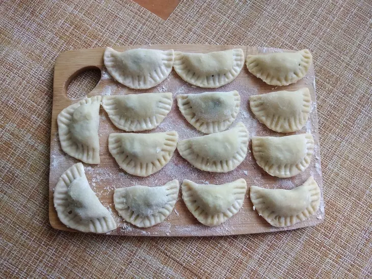 Постные вареники с картошкой и жареными грибами с луком  #постный стол: шаг 15