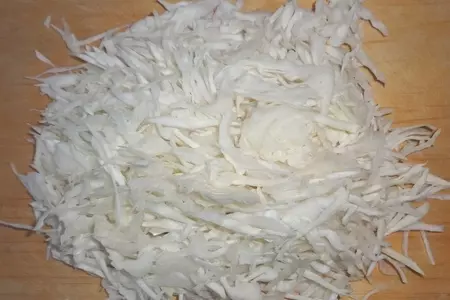 Тушёная капуста с рыбьей икрой#постныйстол: шаг 1