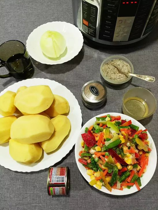 Мексиканская смесь с картофелем  #постныйстол: шаг 1