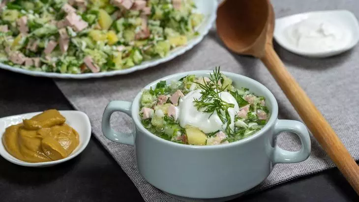 Окрошка с овощами и колбасой на домашнем квасе: шаг 9
