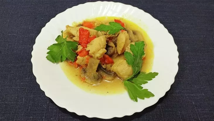 Курица с грибами в мультиварке: шаг 6