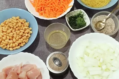 Куриный суп с фасолью: шаг 2