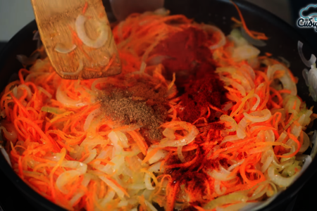 Корейский салат из кабачков с морковью: шаг 4