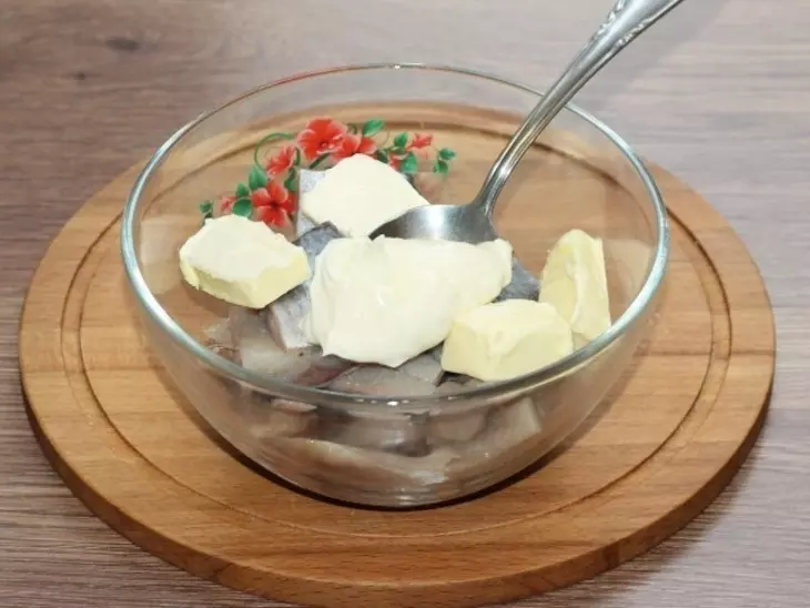 Роллы из сельди с овощами #блюдосизюминкой: шаг 2