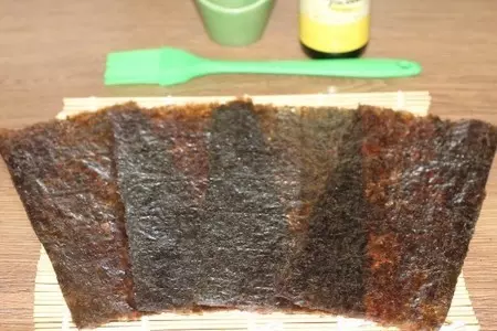 Роллы из сельди с овощами #блюдосизюминкой: шаг 7