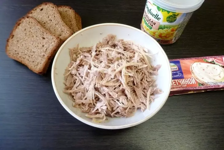 Сэндвичи с куриным мясом и кукурузой #блюдосизюминкой: шаг 1