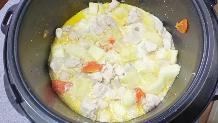 Курица с кабачками (в мультиварке): шаг 6
