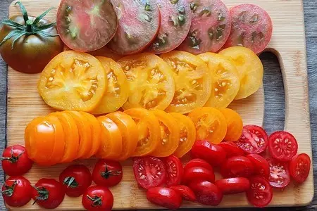 Слоеный пирог с курицей и помидорами #махеевъ: шаг 8