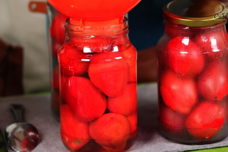 Маринованные в меру сладкие помидоры на зиму, без стерилизации: шаг 7
