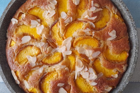 Пирог с персиками: шаг 11