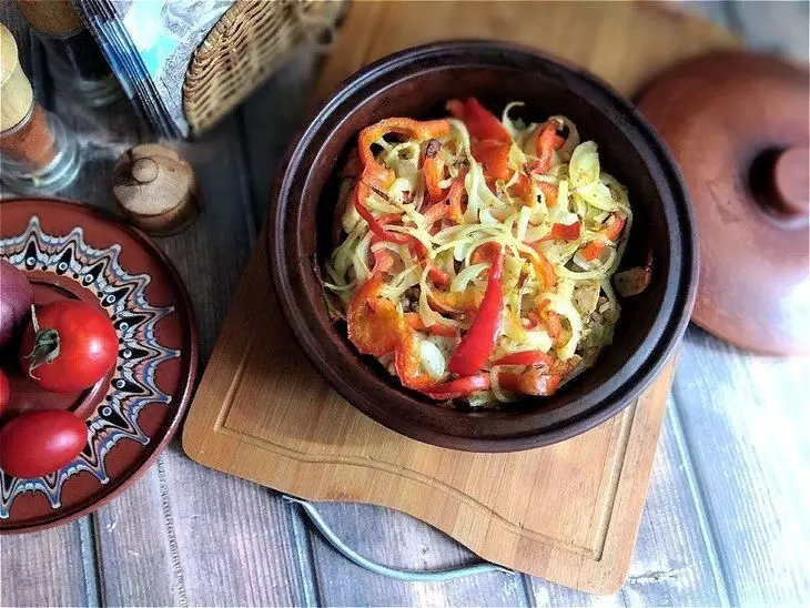 Запечённая курица на хлебе с овощами: шаг 13