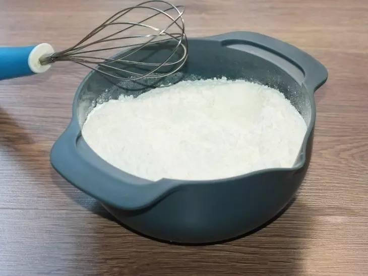 Фруктовый пирог на йогурте: шаг 6
