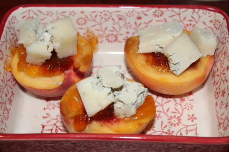 Персики запеченные с сыром: шаг 2