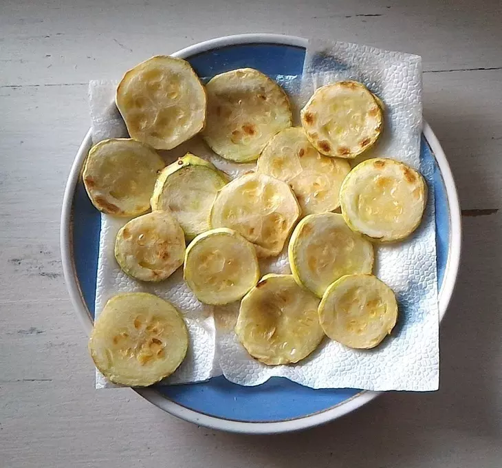 Запеканка из баклажанов и кабачков с курицей: шаг 5